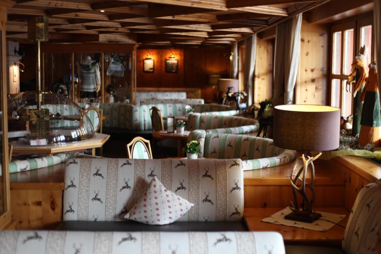Jufa Alpenhotel Saalbach ภายนอก รูปภาพ