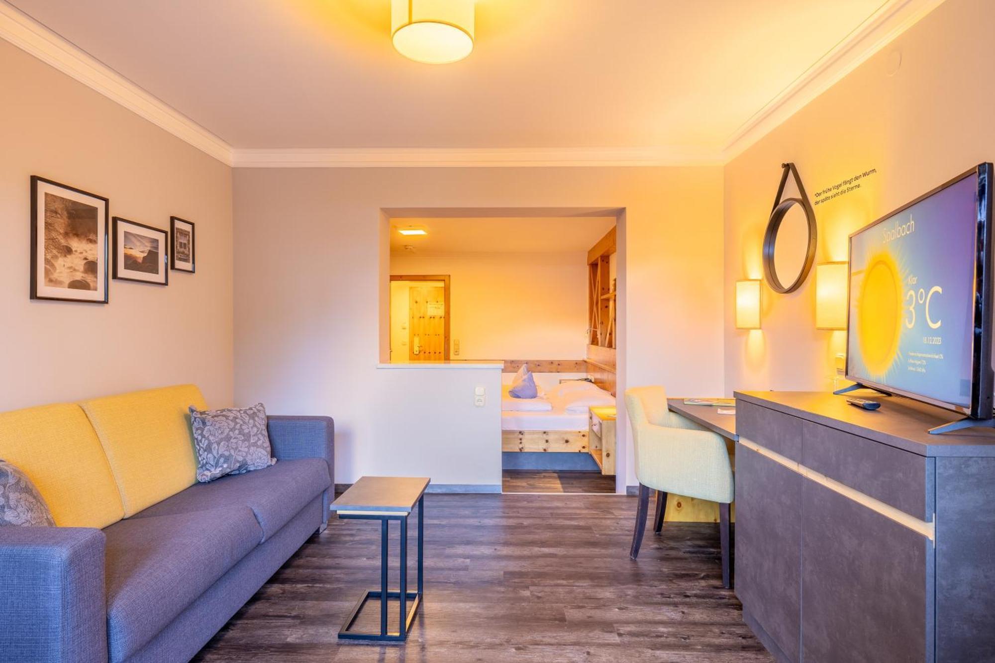 Jufa Alpenhotel Saalbach ภายนอก รูปภาพ