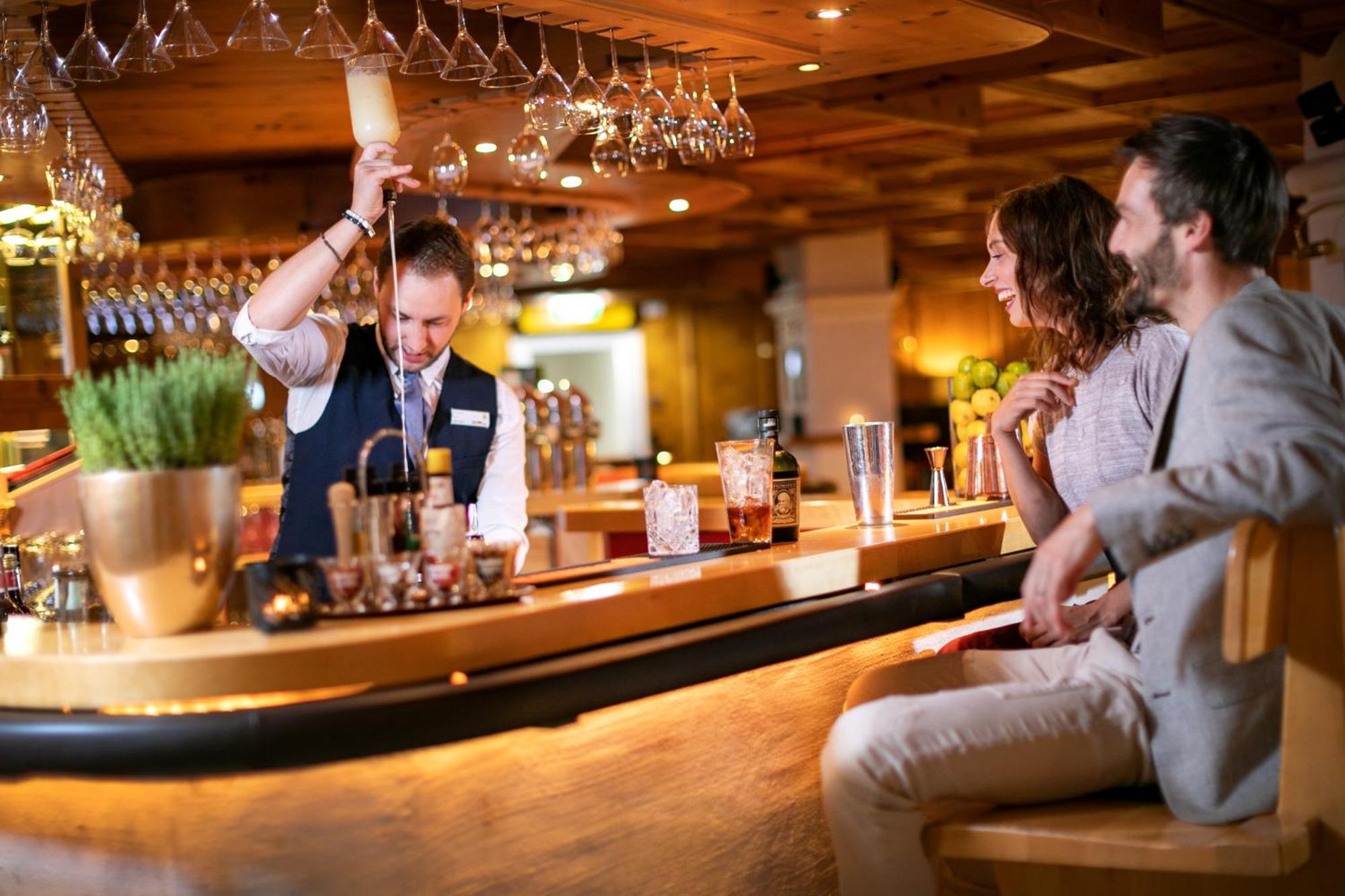 Jufa Alpenhotel Saalbach ภายนอก รูปภาพ