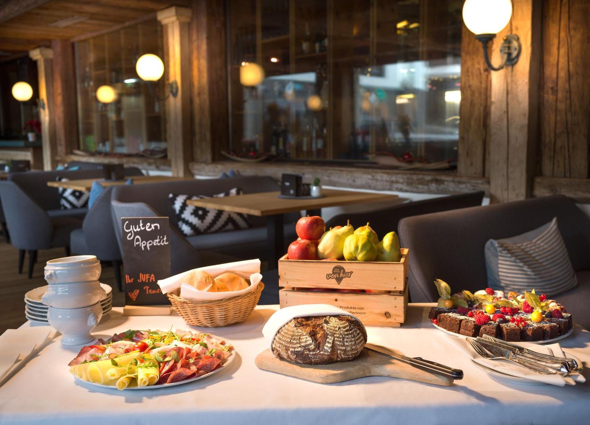 Jufa Alpenhotel Saalbach ภายนอก รูปภาพ